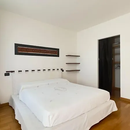 Magica Immobiliare - Il 401a Apartment *